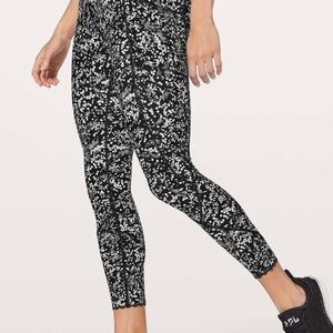 Lululemon Tight Stuff Tight II.    Size 8